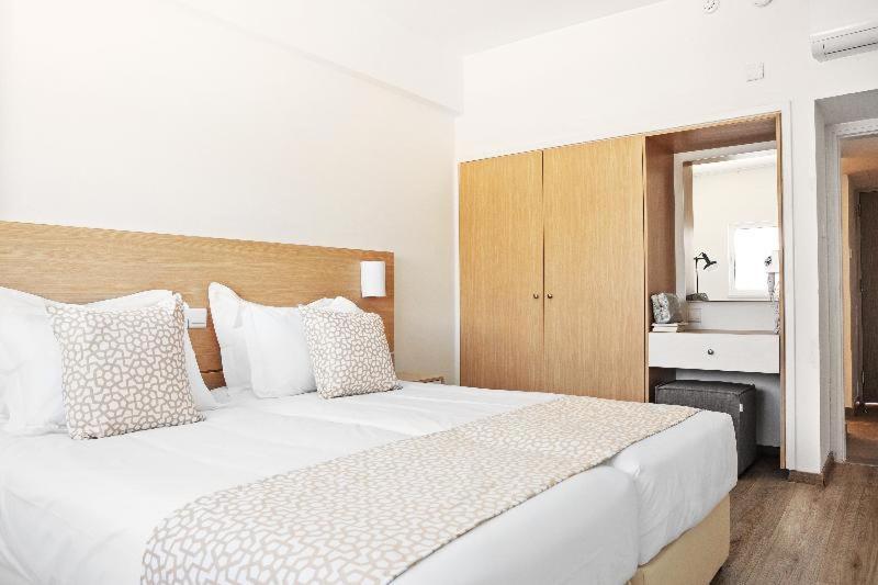Sofianna Resort&Spa Paphos Rum bild